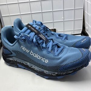 New Balance FuelCell Summit Unknown Trail Running Shoes